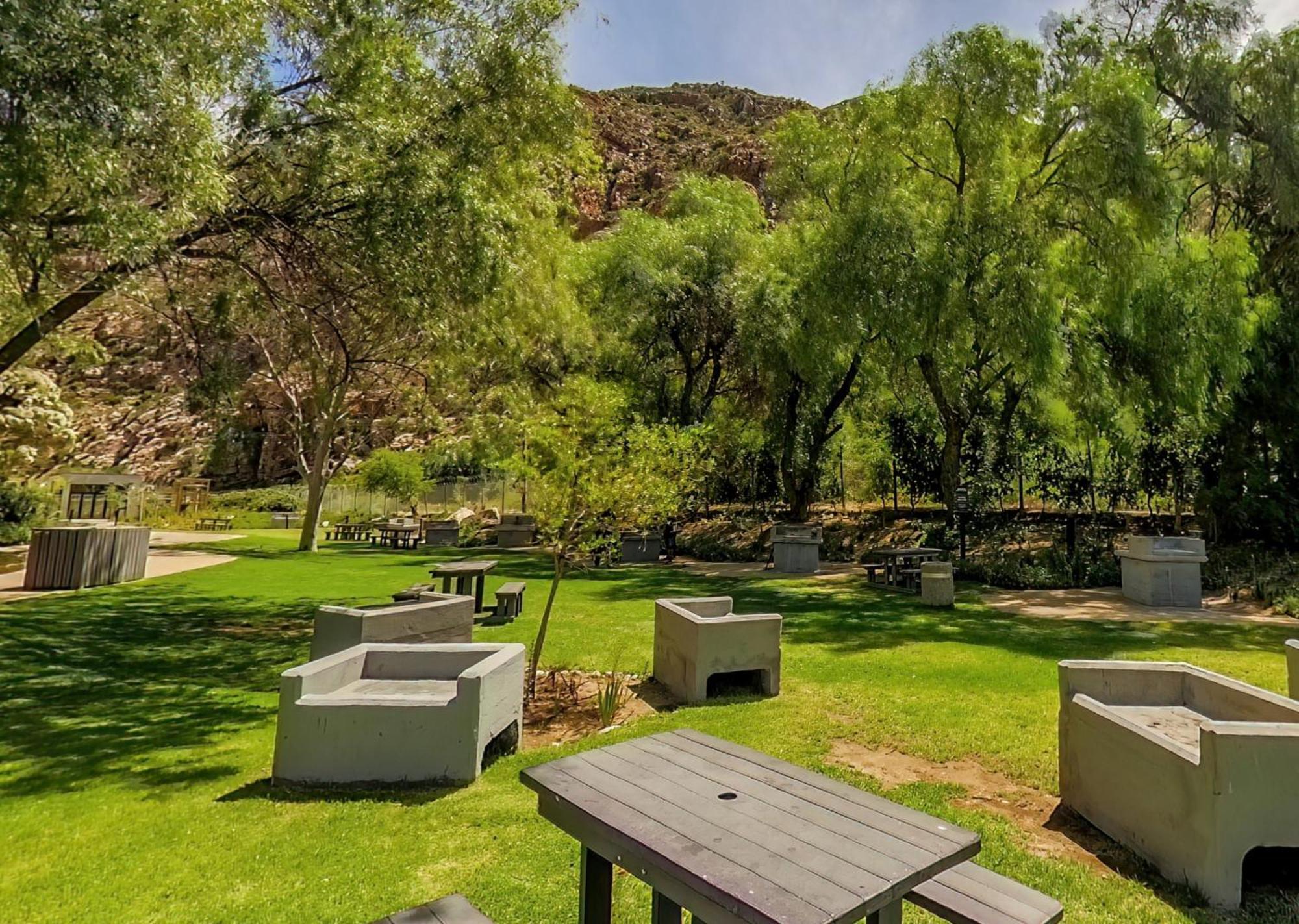 Avalon Springs By Dream Resorts Montagu Esterno foto